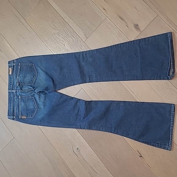 Paige Jeans Women's sz 27 Low Rise Flare Jeans Style # 0102-0047 - Picture 4 of 15